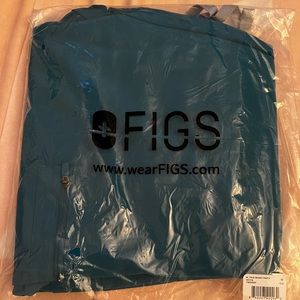 NWT Pacific Blue Figs